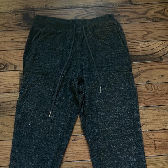 size XS Garage sweatpants black - Picture 2 of 3